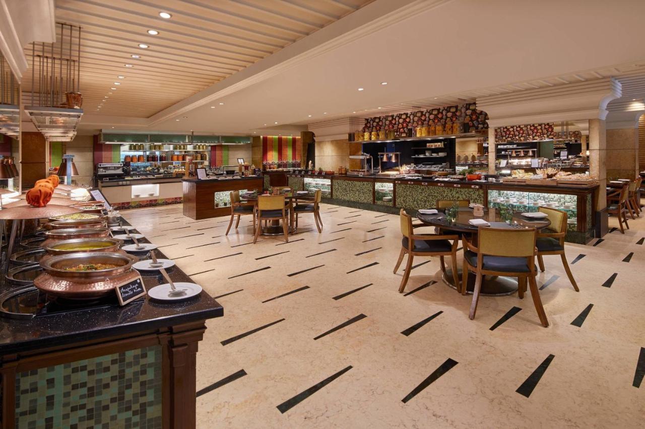Hyderabad Marriott Hotel & Convention Centre Dış mekan fotoğraf