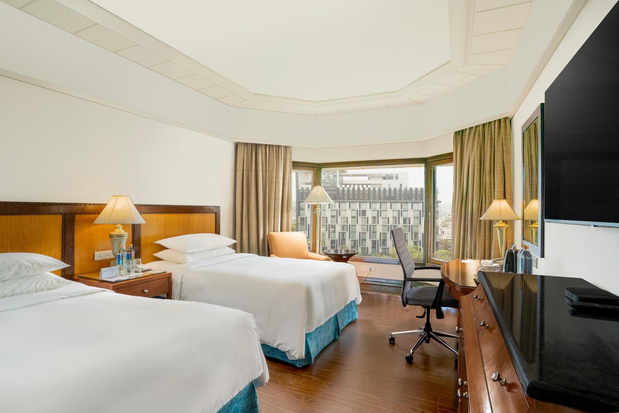 Hyderabad Marriott Hotel & Convention Centre Dış mekan fotoğraf